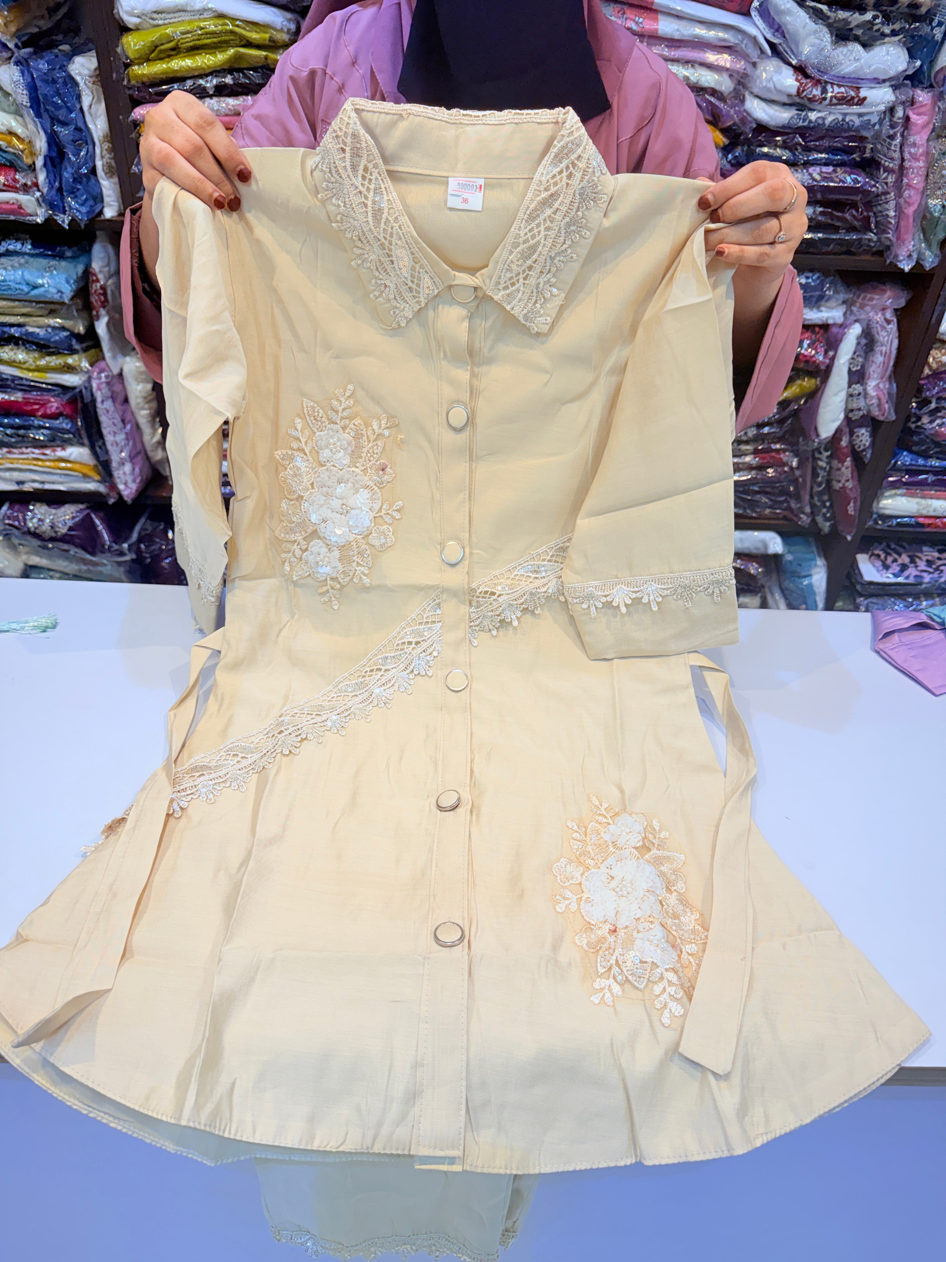 005 Girls wear
