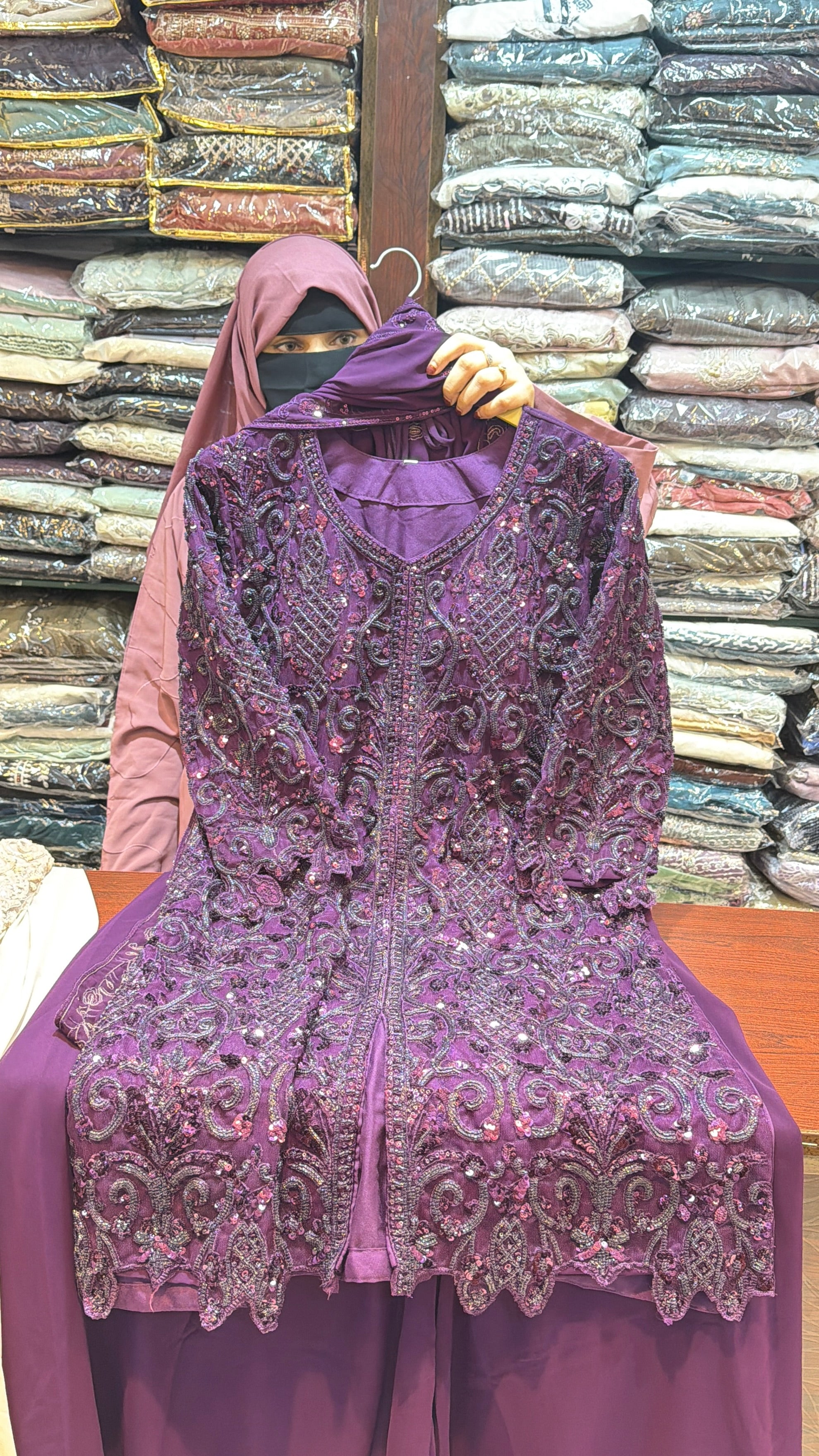 003 Haseen