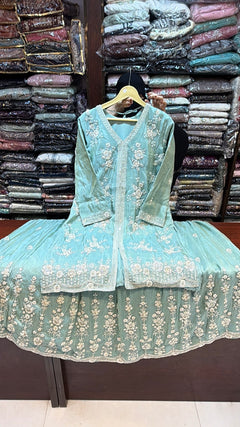 040 Pakistani Lehenga suits