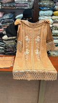 032 Pakistani suits