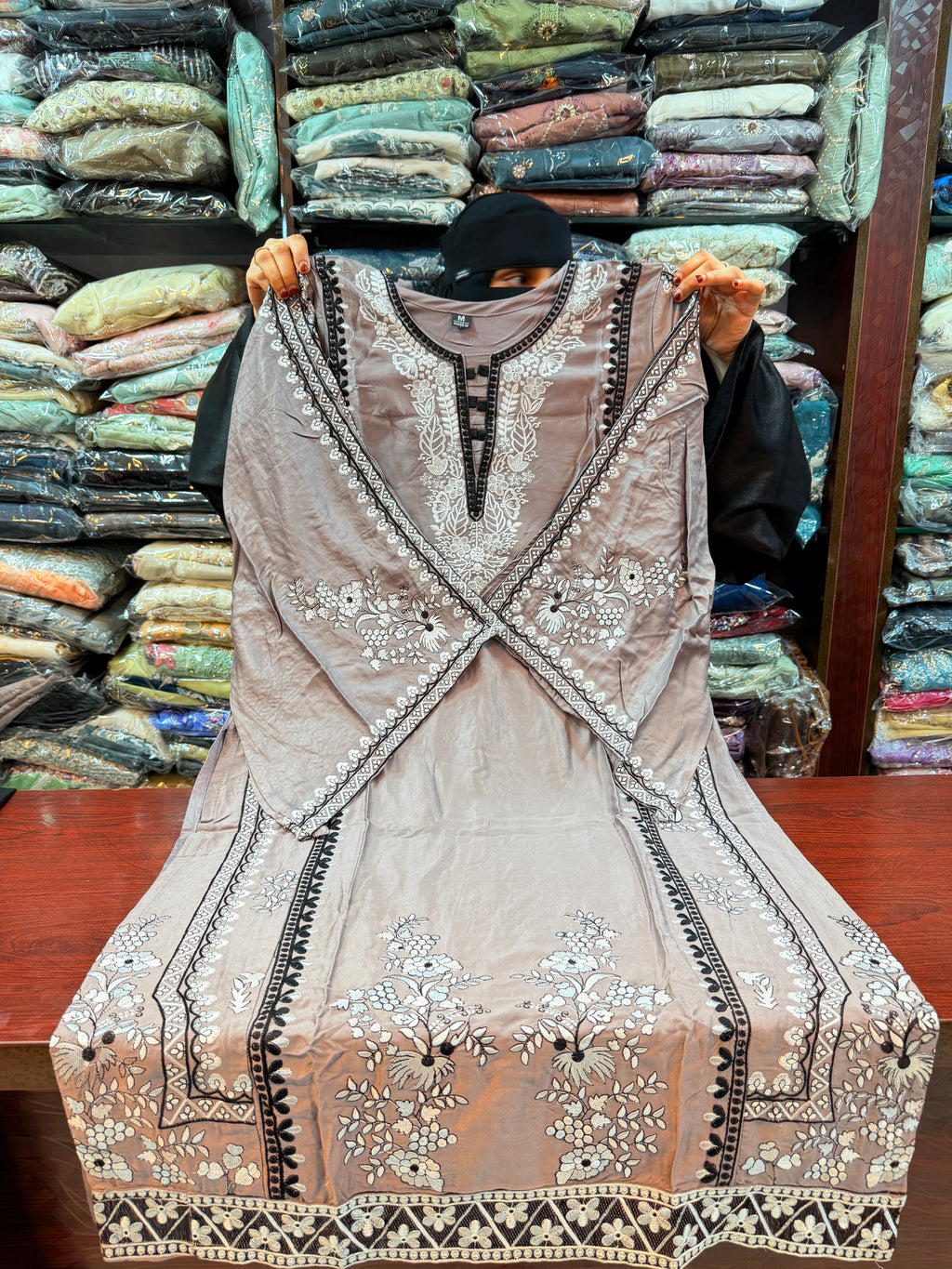 041 Bell sleeves Karachi suits