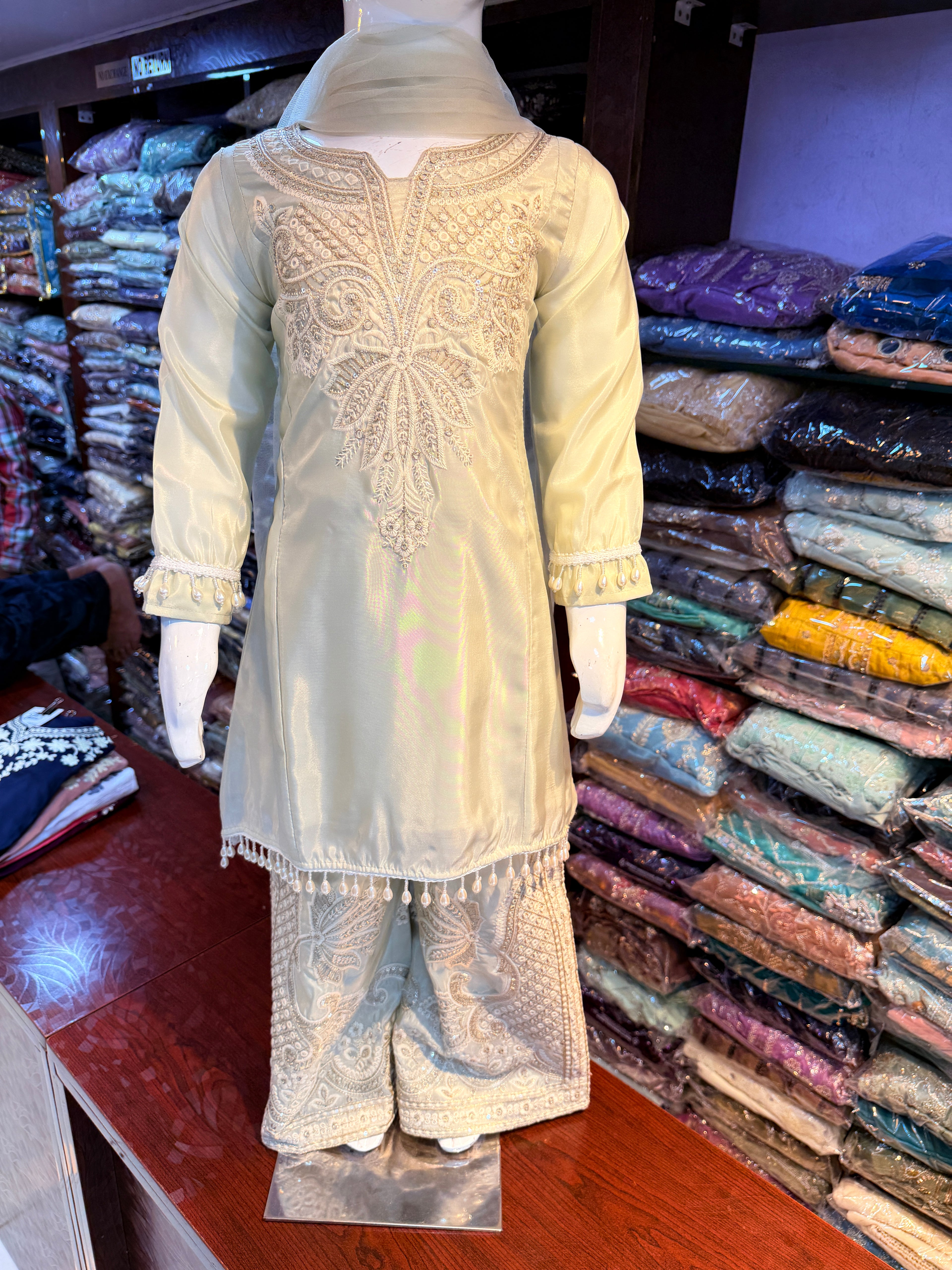 009 Premium kids wear