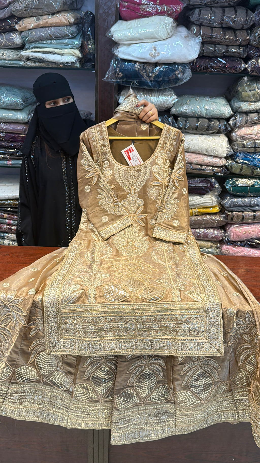 053 Bridal wear