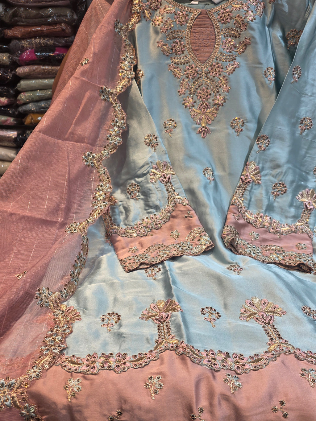 Farshi salwar🦢